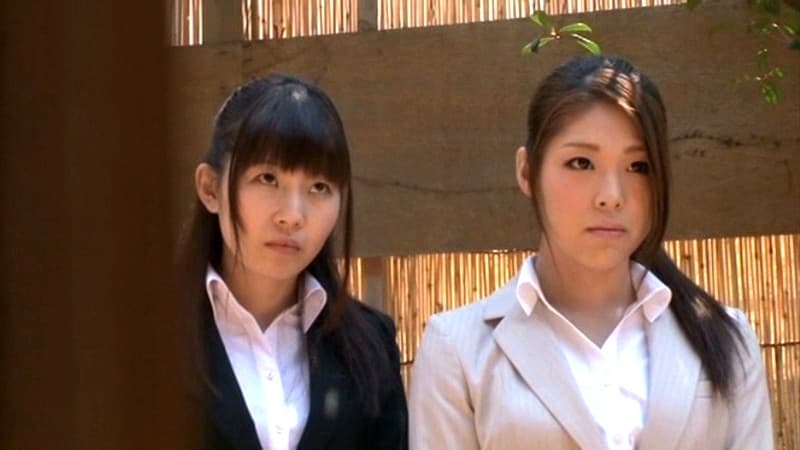 ボクのクレームを聞きに来た女が、「何でもします」と言うので文句をつけて勃起したチ○コでやりたい放題ヤッてやった。 7