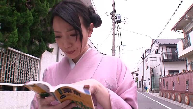 服飾考察シリーズ 和装美人画報 vol.15 故郷から訪ねてきた、和装美人のお義姉さん 若尾玲奈