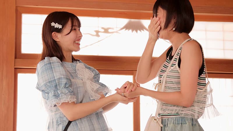 あの時、初レズに目覚めた2人は3年後に再会し会えなかった時間を埋めるように本気でサカりあった記録を残した。幾野まち 市川りく