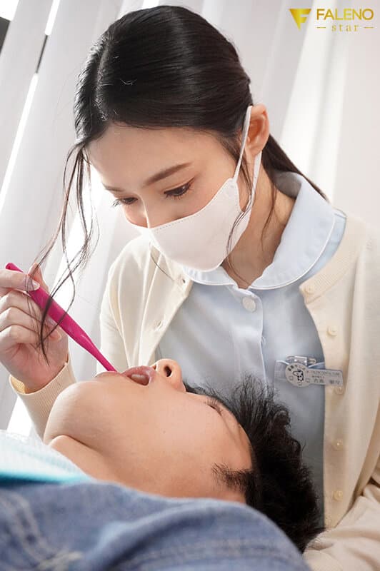 歯科衛生士ねねさんは実はすんごくベロちゅう魔 患者の口内べちょ舐め食べ！ 吉高寧々