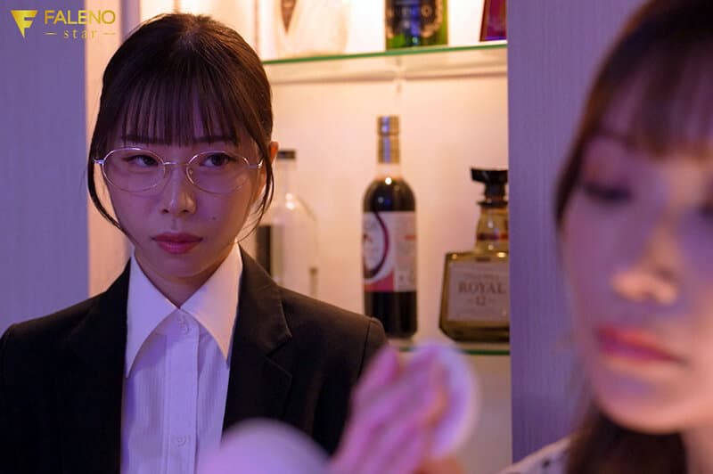 有名人だからって調子乗ってる高飛車女優のお前にマネージャーのワタシはもう限界…「今、アナタのこと晒してます」復讐の生配信××× 女神ジュン