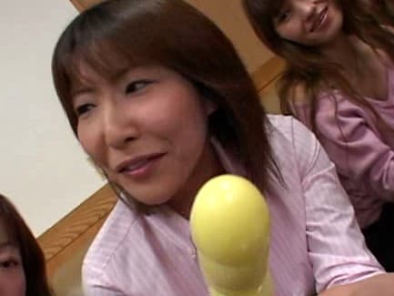 奥さん、夫が開発した大人のオモチャを試させて下さい PART.2