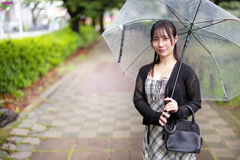 彼女のいない貧乏な自分にあるのは有り余る性欲と安アパートだけ 風俗に行く金も無いし若い子はノリが苦手…だからおとなしそうな人妻を捕まえてSEXしたら自分以上に性欲が凄かった！！ （仮名）ヒナさん