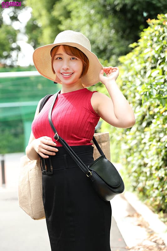 素人妻が一般大学生の自宅にコンドーム1つ渡され一泊一度のゴム姦では満足できず宿泊中2度もガチ中出しを許してしまう 騎乗位でGカップ乳を揺らす軟乳妻 りほさん29歳