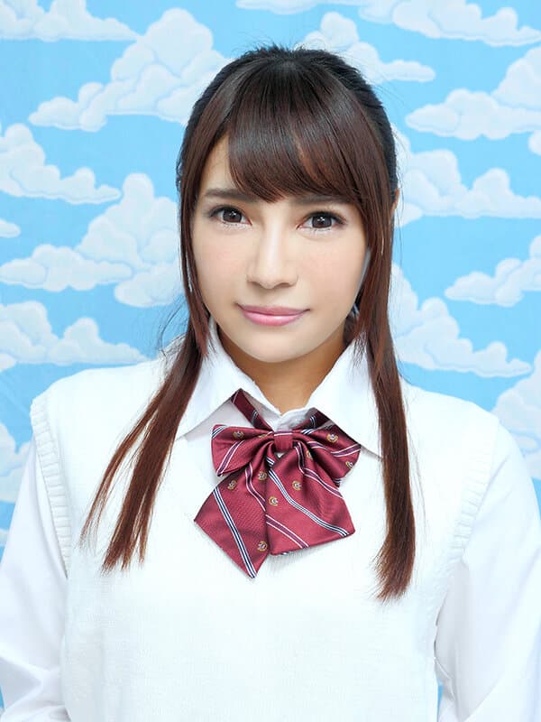 素人女子〇生 ラップ1枚隔ててお兄ちゃんと素股体験して発射できたら賞金GET！！ 日向うみ