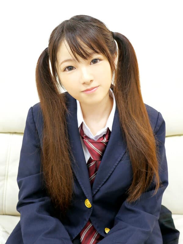 学校帰りの女子校生が水着に着替えて参加！ヌルヌル泡泡ソープ体験 平花