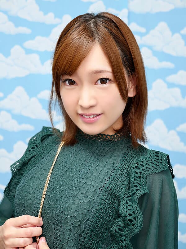 新宿で見つけた超敏感女子大生がヌルヌル素股に挑戦！何度イッてもガン突きピストンで連続中出し！ 星あめり