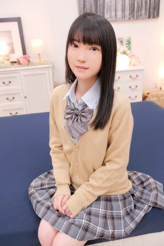 うぶな女子●生限定！ 黒ストッキングまんぐりイキ我慢チャレンジ！ 罰ゲームはデカチン激ピストン生ハメ中出しセックス！ 伊織ひなの