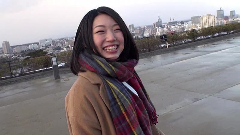 初撮りっ！！二十歳のうぶなGカップ仙台娘を僕がAVデビューさせます！！ 奥見真央