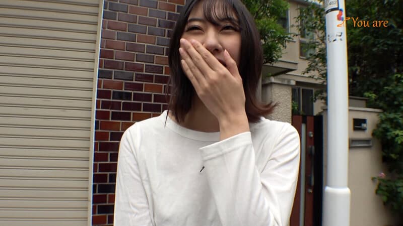 パパ活、神対応の真面目そうなスレンダー女大生「カメラはちょっと...」 謝礼に釣られて撮影でズッポシ！ 片寄しゅうか