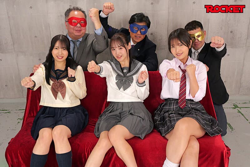 ケツだけで父親は娘がわかるかな？ 壁尻×近親相姦ゲーム4 ～顔写真と身動きできない娘のデカ尻に欲情！クンニ、悪戯、ガン突き中出し！！～