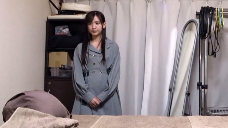 宮崎リン 魔法のオイルで快感マッサージ