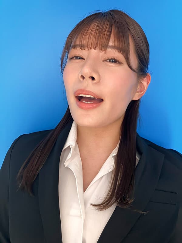 ここで撮影した写真を貼れば絶対合格するというピストンバイブ証明写真ボックス リクルートスーツの女子大生がどんなに突かれても笑顔をキープ 来訪者T.Rさん