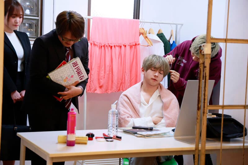 不適切なお仕事。