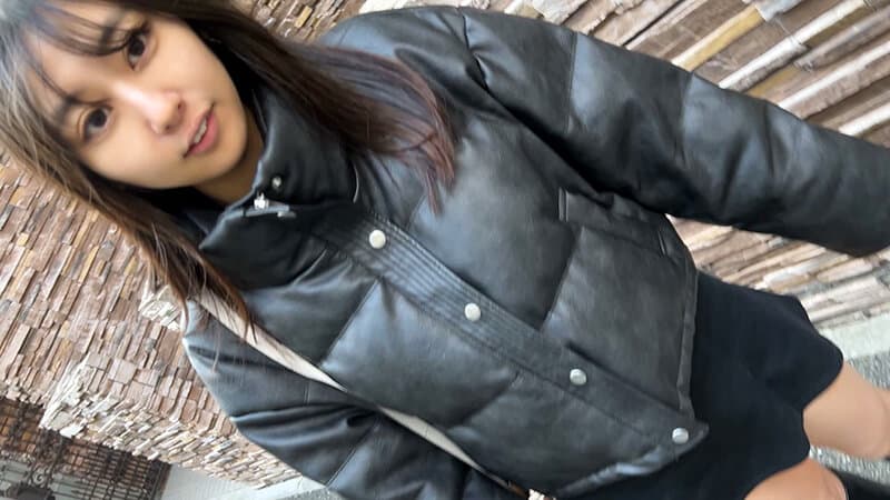 【むちむち美尻のエチチ美女がノリノリP活！！】【つぶらな瞳で反応見てチクなめ攻め】【フェラ1抜き正常位で騎乗位で中出し！！】スレンダーモデル級スタイルのエロ娘に3発抜かれてしまって件！！ 片寄しゅうか