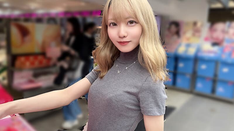 【スレンダー美ビッチギャルと濃厚セクロスはめ撮り！！】【ビンカンちっぱいでイキまくるド淫乱系ビッチをオヂチンわからせ生ピストン！！】【ギャル美尻に打ち付け快楽のままに猛烈ピスでNN1発おまけに1発！！】 藍瀬ミナ