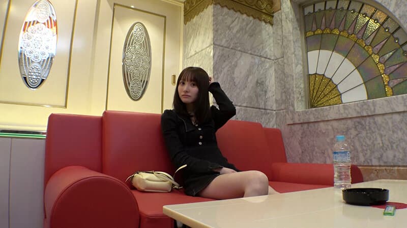 【スレンダー高身長なエチチお姉さんとラブホで濃厚SEX！！もちのろんで生中出し決めちゃいましたww】【細いのに美尻！！奇跡のスタイルでポジティブやりまん淫乱マインドの持ち主！デザート手コキあり】【エロ過ぎ強欲ドスケベスレンダー美女となまハメ＆手コキ…白石もも