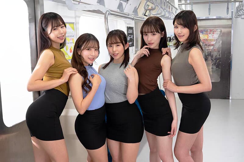 ハーレム精飲車両 ごっくん大好き痴女のザーメン狩り