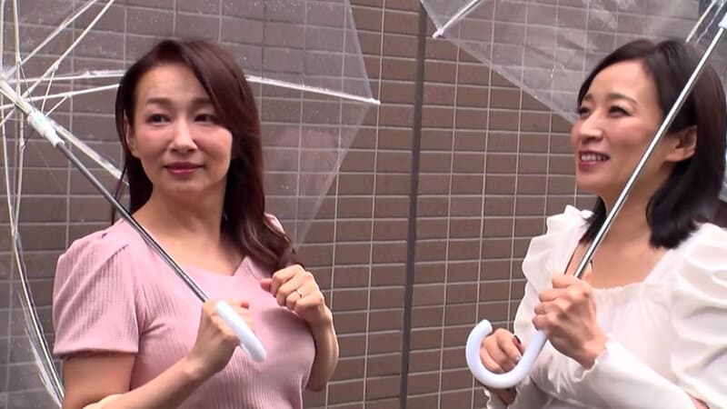 素人ナンパ中出し！！ 美熟妻姉妹編 12