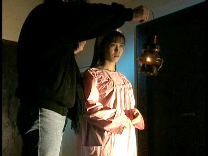 女はそれを待っている 相沢梨菜