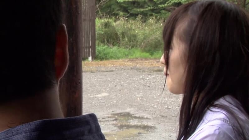 びしょ濡れ女●●生雨宿り4 麻衣