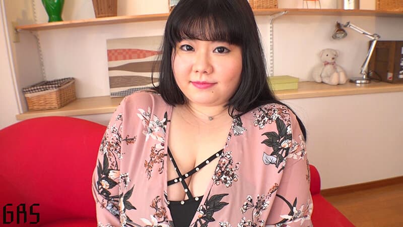 GAS独占新人 Lカップ超乳超尻肉弾女子大生デビュー 姫野ももな