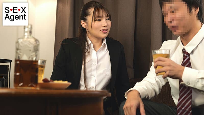 性フェロモン臭ムンムンな女に中出し睡眠姦 泥●して眠る新卒女子社員を知らぬ間に孕ませる極悪上司 汐川ひより