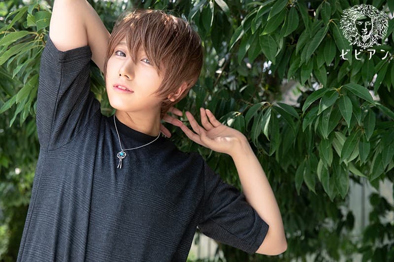 100％女を堕とす甘い顔！！ イケメン過ぎるヴァイセクシャル女子が永井みひなを興奮させまくりのレズタチDebut！！ 星宮旭