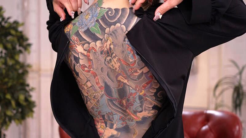 和彫女デビュー 初撮M覚醒 結城雫