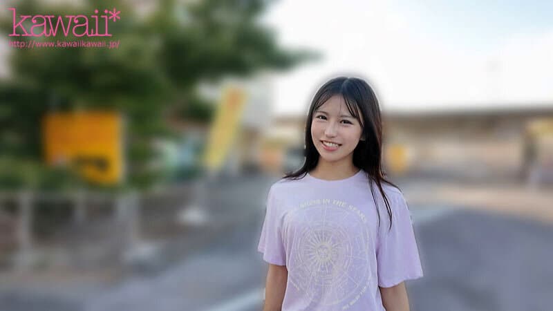 生まれ育ったこの街で初めての生中出し。自分の家で、彼氏との想い出のラブホでゴム無しSEXして私の子宮にたくさん精子入れてもらったよ。 石原青