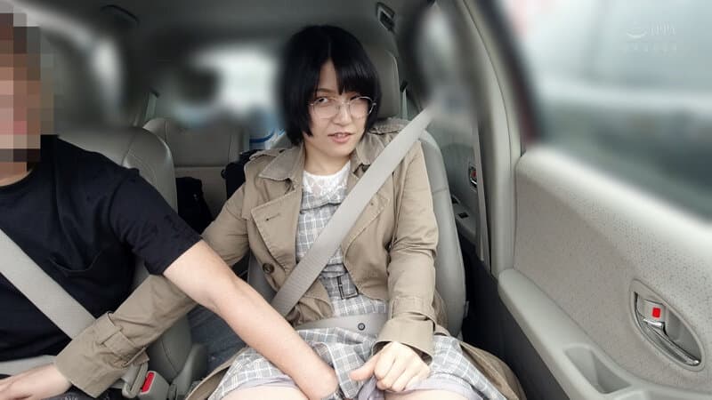 柏木あみ 2枚組ハイパーベスト7時間48分