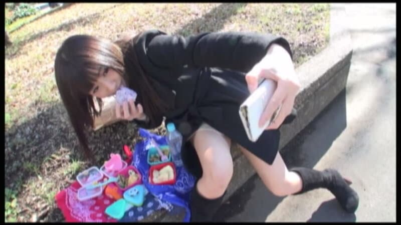 超有名女優達も素顔を晒したプライベート感満載のラブラブハメ撮りデート映像集～22時間33分8枚組BOX