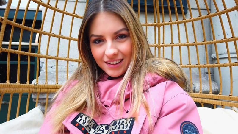 ボクのセフレは欧米金髪美少女個撮種付けアジアンザーメン レベッカ