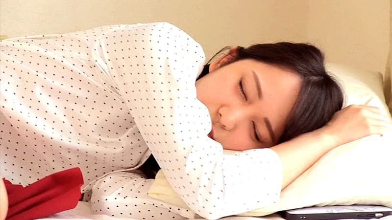 見た目も中身もエロエロ！！黒髪美人で巨尻なビッチ系女子の気ままな休日。弥生みづき