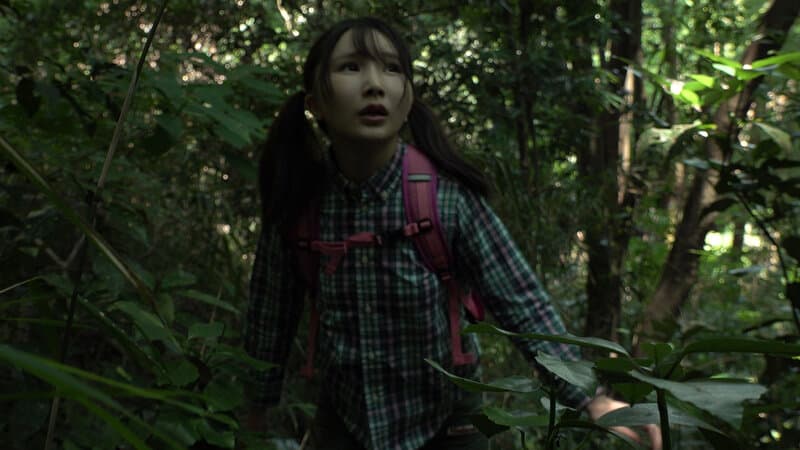 欲望の森 まいごの全裸少女を森で見つけて性欲が抑えられない 由良かな