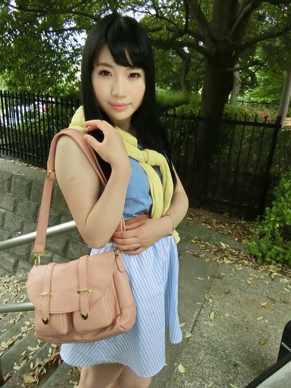 山形で見つけた清楚系美人学生が中出しAVデビュー 佐藤あかり