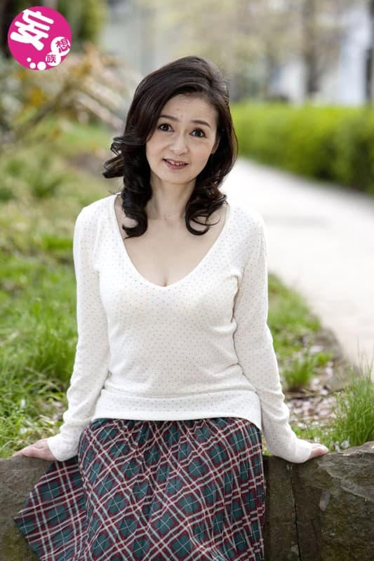 厳選熟女ドラマ10話！4時間！母が嫁が風俗嬢だったことを知った僕たちは…