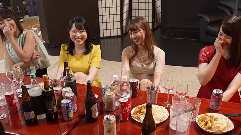 AV業界合コン！2 君島なごみ・吉沢はるな・板野莉亜 ～AV業界関係の男女が繰り広げる8P大乱交の大宴会！