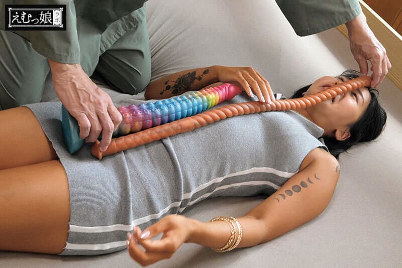 鍛錬を重ねた至高のケツ穴に全挿入じゅぶにゅぷぅ！長～い超異次元ロングディルド丸飲みアナルファッカー2nd BEST