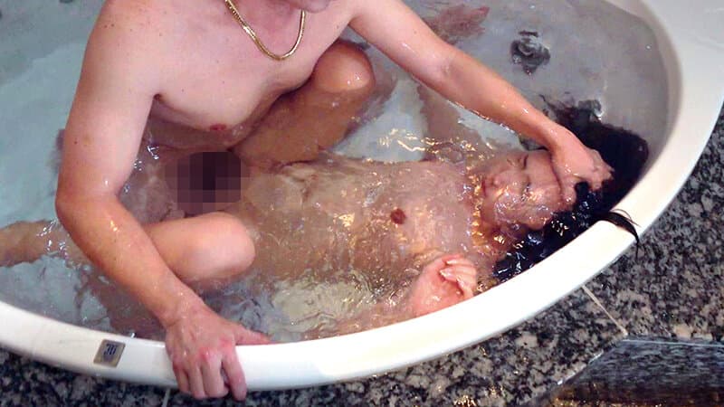 バチボコ確定メチャクチャに扱われたい願望の女 言いなりメスま●こ大量生中出し肉便器 なつき