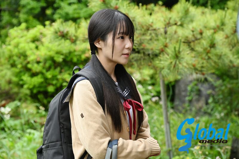 蔵の中で緊縛調教される女子校生 預けられた地主老人宅で純真娘を待ち受ける悲運。父の死の悲しみと、始まる肉奴●の日々… 広瀬このみ