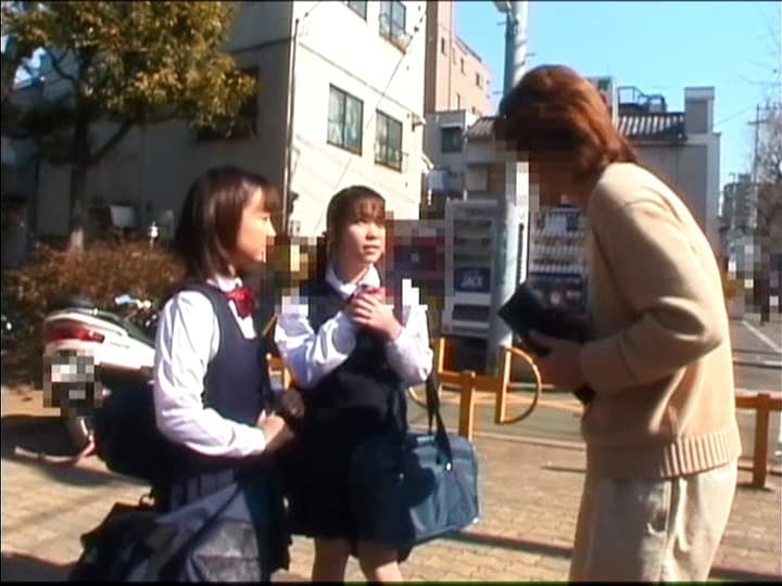 「怖がらなくていいんだよ…一緒においで…」怯える仲良し女子●学生中出し 悪戯調教記録