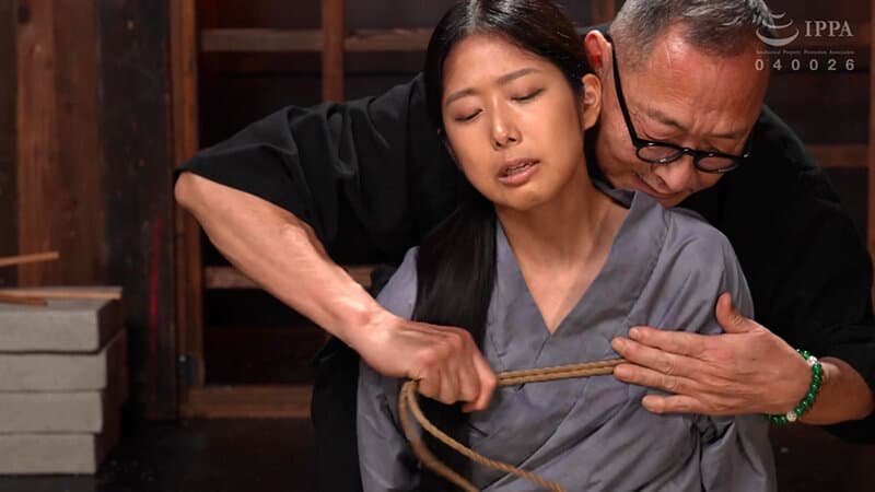 女囚拷問 前乃菜々