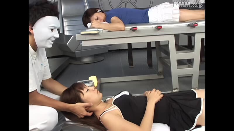 【AIリマスター版】熟睡した女の無反応な乳首を舐めアソコをほじくり寝顔ぶっかけ