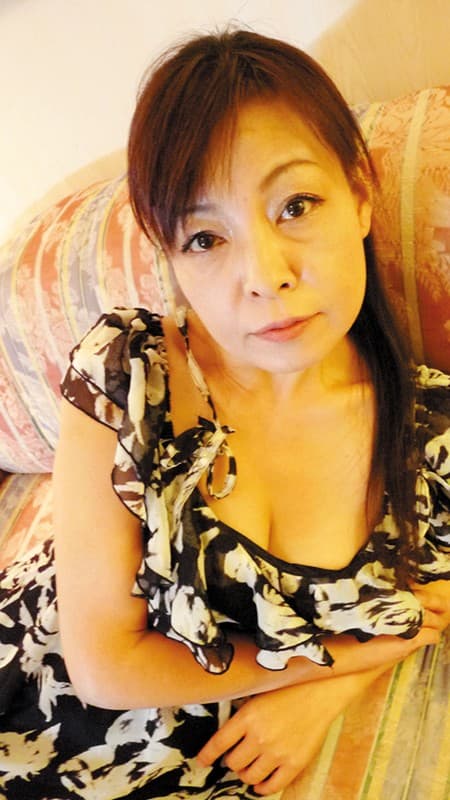 淫乱過ぎる変態四十路熟女40人 Part4