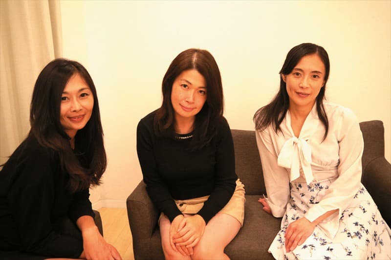 痴女3人×男1人！男を責めたて快楽を得る変態熟女達 特濃12人4時間