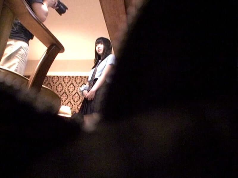 【AIリマスター版】未成年（三六九）読者モデルに憧れる制服少女をハメる。 Vol.03