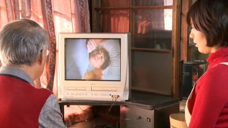 夫のいない白昼の秘め事 義父と嫁のいやらしい関係