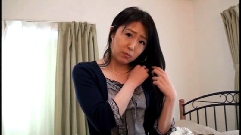 熟女ナンパ～精子まみれのビラビラ