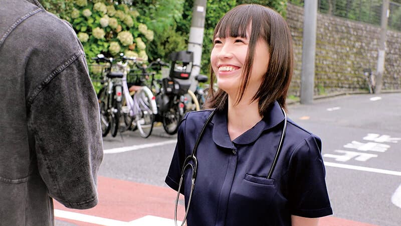 現役ナースが何度も射精させるほど高額賞金GET！連続射精チャレンジ！心優しいナースさんたちが金玉空っぽになるまで抜きまくり！発射を促すために天使のおま○こに挿入も！4名全員SEX合計25発射over！2